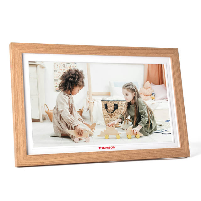 Thomson TDF-1563W 15.6 Inch IPS, 1920*1080 16:9 32 GB Digital Photo Frame | TDF-1563W
